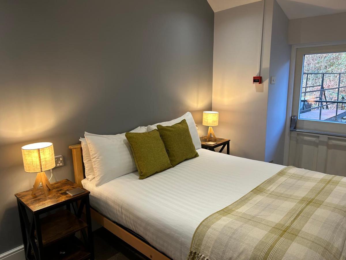 Llewelyn Hotel